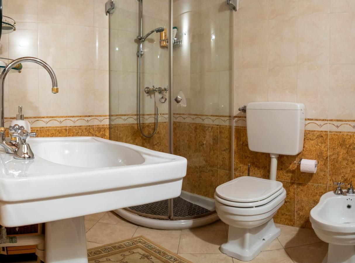 Ai Cinque Archi Lägenhet Verona Exteriör bild