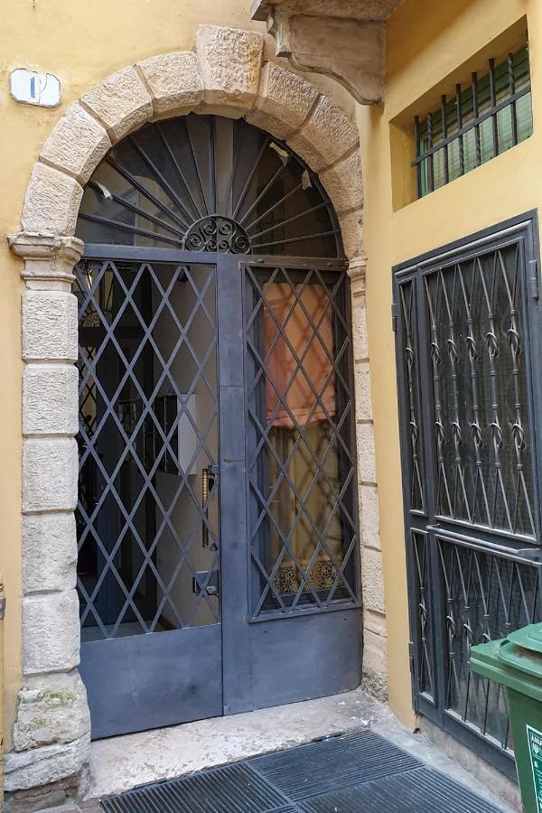 Ai Cinque Archi Lägenhet Verona Exteriör bild